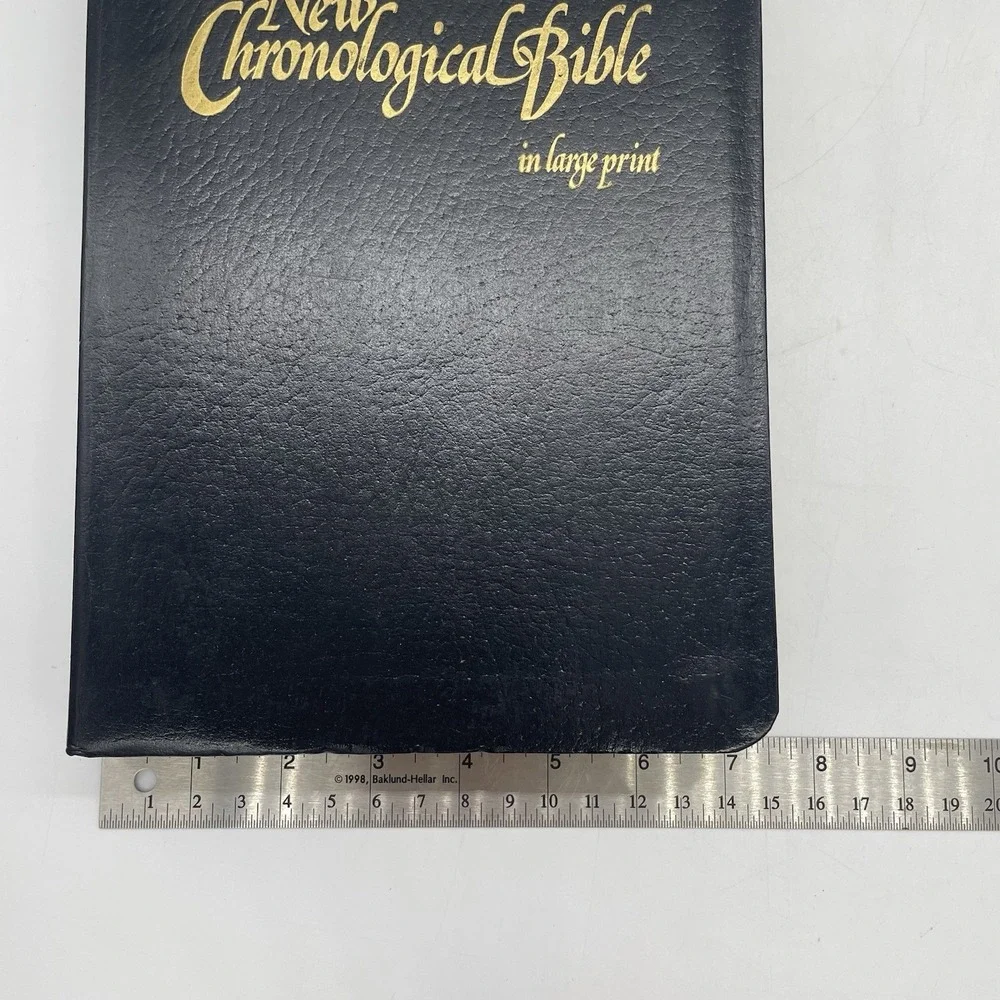 The New Chronological Bible KJV Large Print 1980 E.E. Gaddy & Assoc. Black Cover